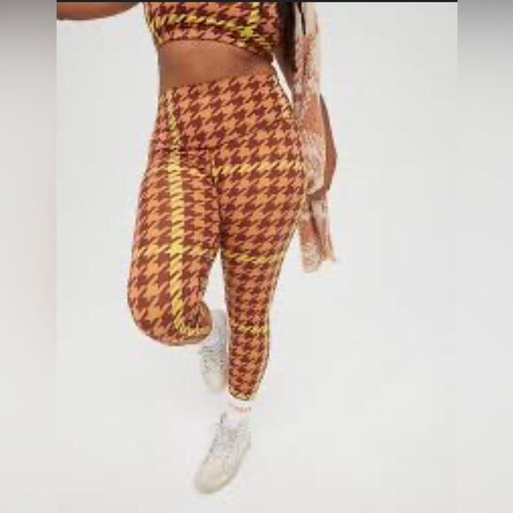 aerie medium Houndstooth Patterned real me xtra leggings high rise - Picture 1 of 4